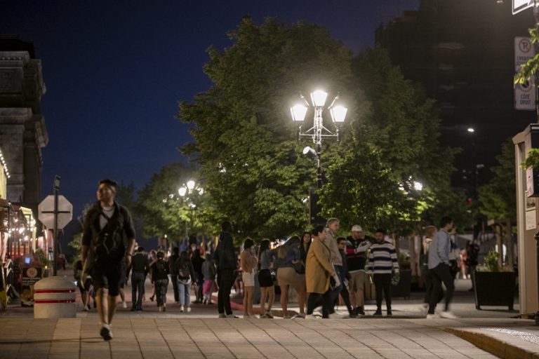 Old Montreal |  The “kingdom of pedestrians” does not only make people happy