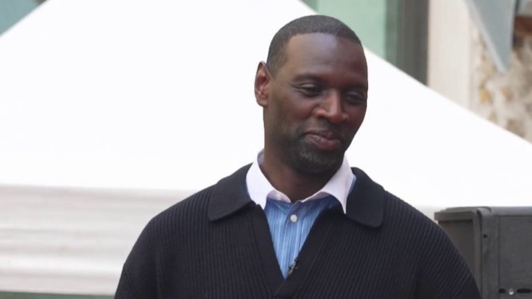 Omar Sy inaugurates a cinema in his name in his hometown