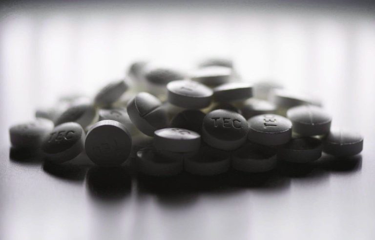 Overdoses on the rise among adults in their 20s and 30s in Canada