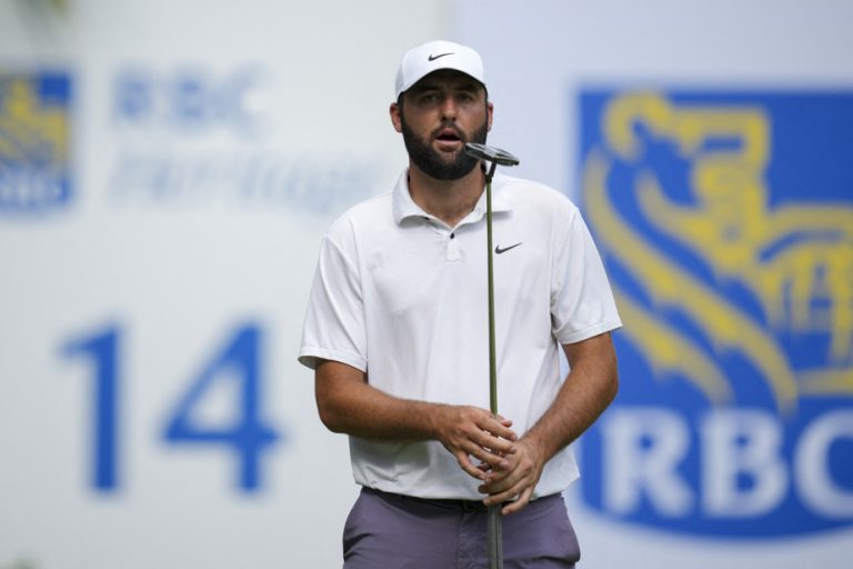 PGA |  Scottie Scheffler leads by one stroke at RBC Heritage tournament