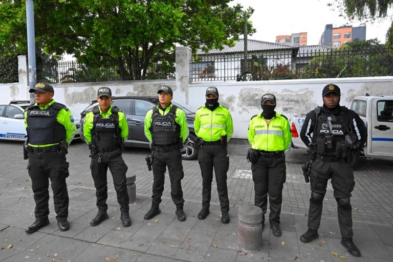 Police intrusion into its embassy |  Mexico breaks ties with Ecuador