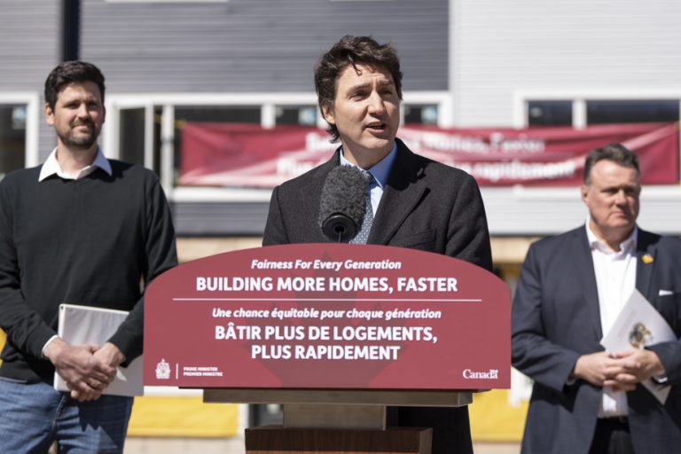 Pre-budget announcements |  Another rain of billions for housing