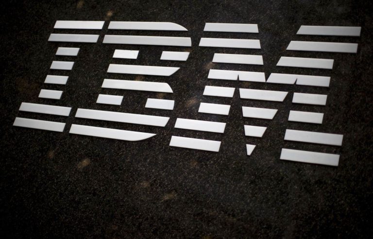 Quebec and Ottawa invest $100 million in IBM in Bromont