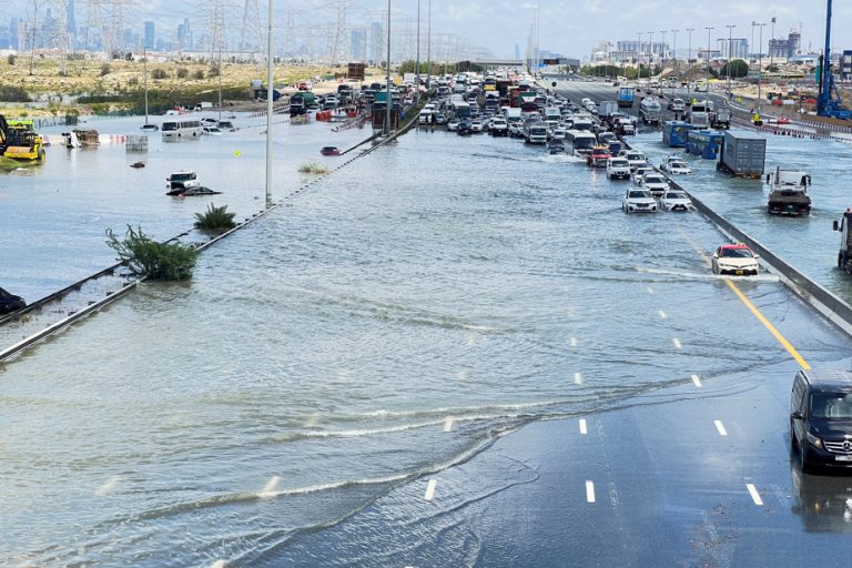 Record rain and flooding in the United Arab Emirates