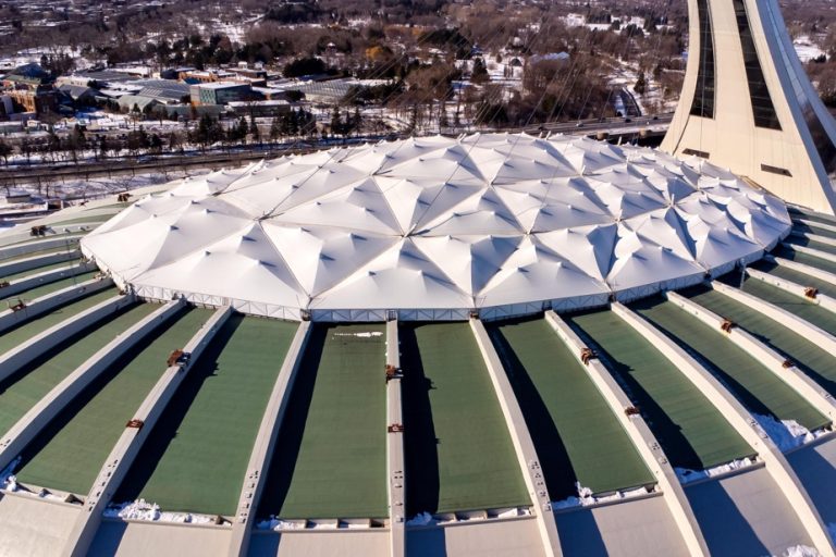 Roof of the Olympic Stadium |  An international competition to revalorize materials