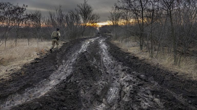 Russia claims the capture of the small town of Bogdanivka in the East