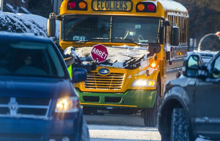 Several simultaneous school bus driver strikes in Quebec