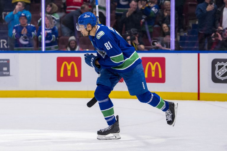 Sunday in the NHL |  Joshua scores twice in Canucks’ 3-2 win over Ducks