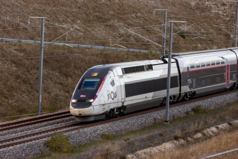 TGV traffic severely disrupted on the Paris-Strasbourg line due to a power outage