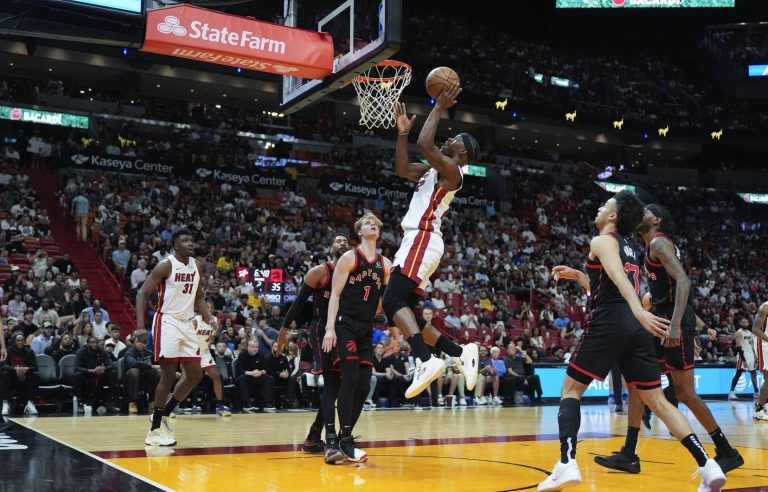 The Heat triumph 118-103 at the expense of the Raptors