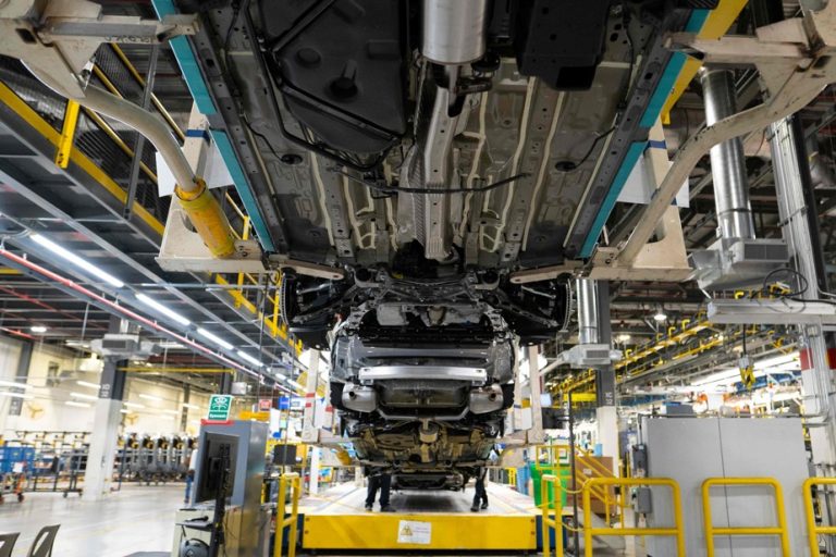 Transformation of the automotive industry |  Protecting jobs in Canada is a concern