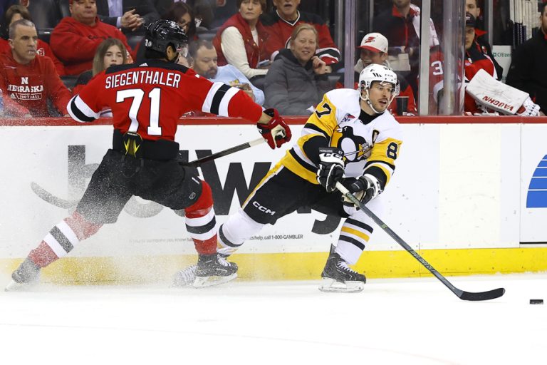 Tuesday in the NHL |  Crosby and Malkin score doubles in win over Devils