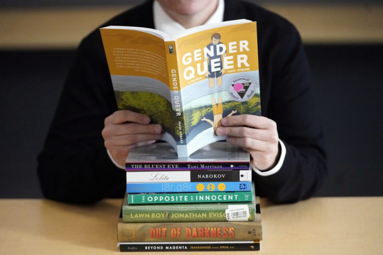 United States |  Gender Queer tops list of most criticized library books