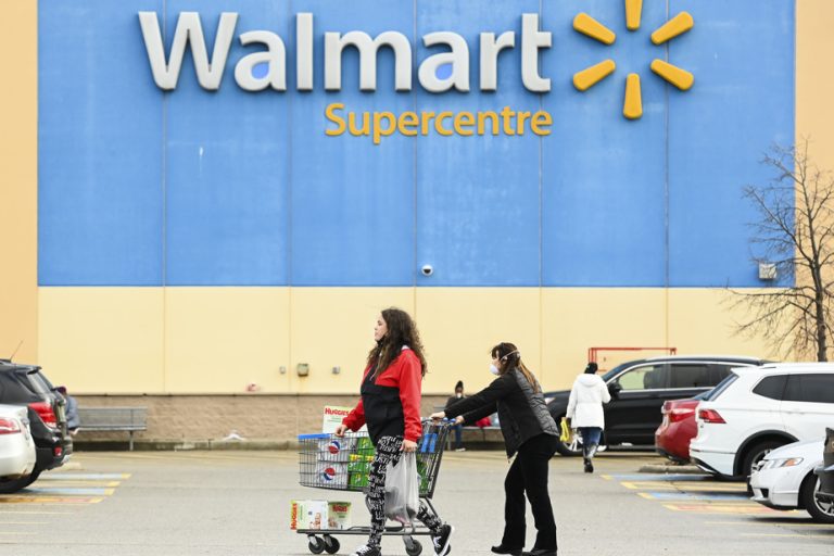 Walmart launches program to recycle reusable shopping bags