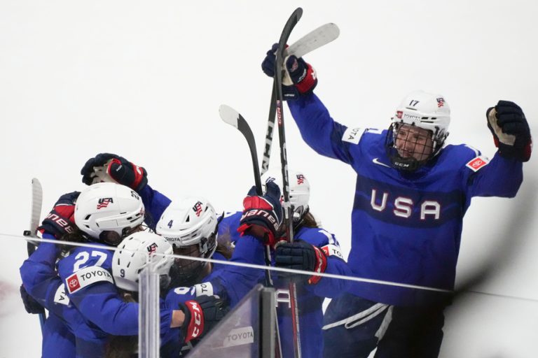 Women’s World Hockey Championship |  Canadians beaten in overtime by Americans