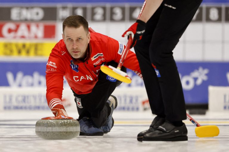 World Curling Championship |  Brad Gushue gets the money