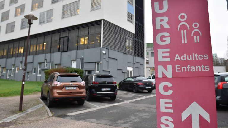 an equipment sterilization accident at Metz hospital, several operations postponed