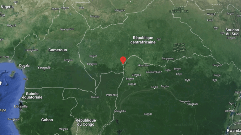 at least 58 people die in the capsize of a boat in Bangui