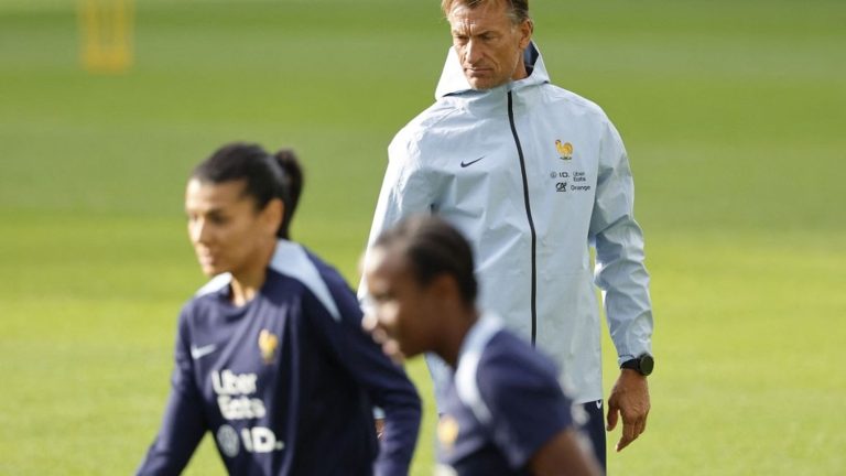 between freshness and the search for the reference match, a trip to Sweden with the feel of an Olympic rehearsal for the Bleues