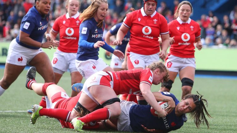 efficient and serious, the Blues remain undefeated… Relive the victory of the French against the Welsh