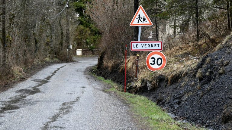 in Haut-Vernet, “the whole village would like to know the end of the story to calm the spirits”