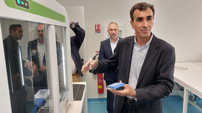 opening of the first laboratory specialized in the analysis of saliva tests in Dax