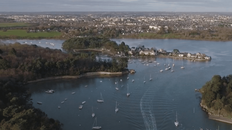 the French are abandoning metropolises for the coasts since the pandemic