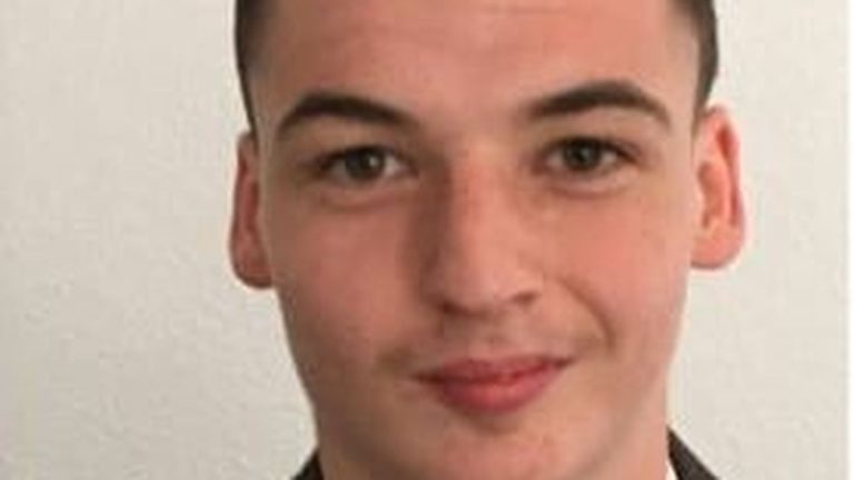 the family of the 18-year-old young man launches a “citizen appeal” to try to find him