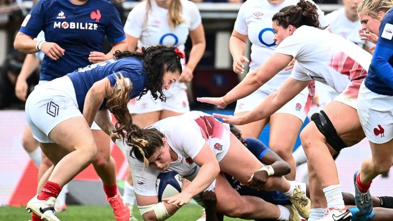 the summary of England’s victory which gives Les Bleues and a sixth consecutive Grand Slam