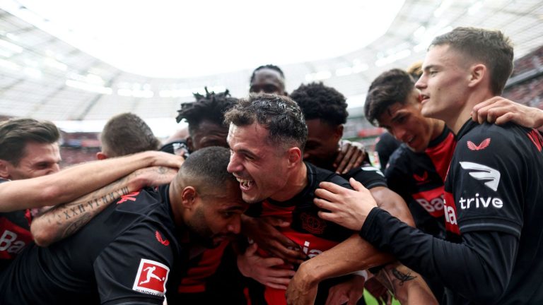 undefeated for a year, Bayer Leverkusen crowned German champion for the first time in its history