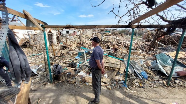 under the deluge of Russian bombs, the border village of Velyka Pysarivka became a field of ruins