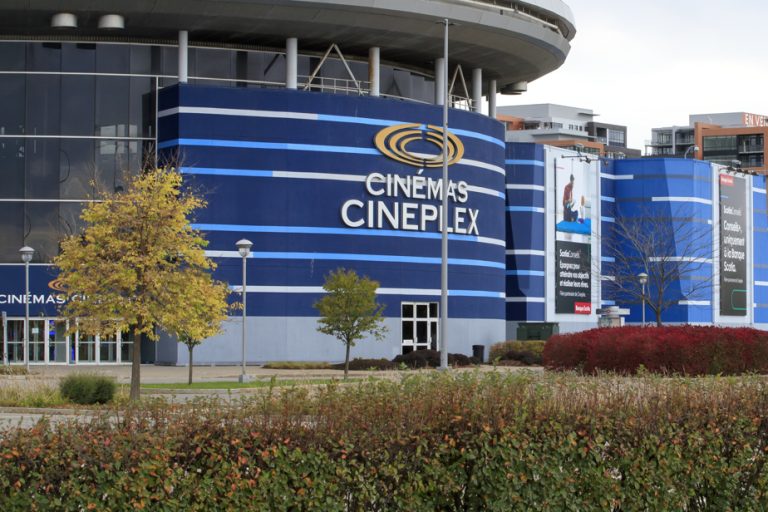 Cineplex bets on arcades to return to profits