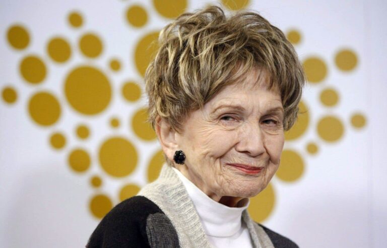 Death of Canadian author Alice Munro