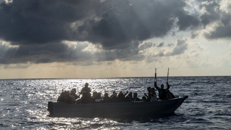 26 migrants dead in a recent shipwreck, the Prime Minister denounces a migratory “hemorrhage”