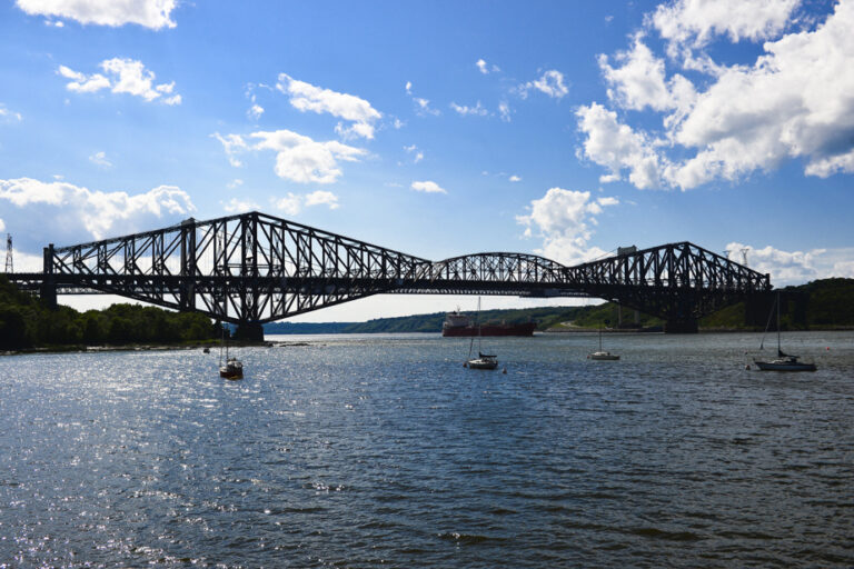 A billion over 25 years to maintain the Quebec Bridge