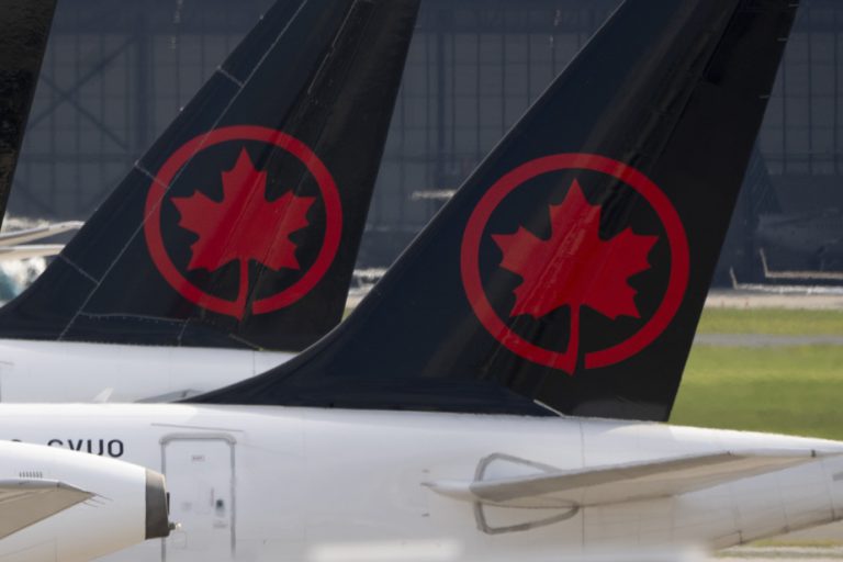 Air Canada at the back of the pack for customer satisfaction