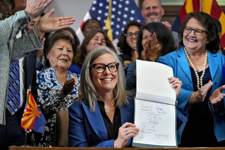 Arizona governor repeals law banning abortion