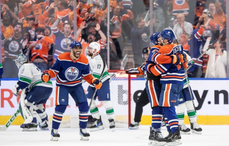 Bouchard scores late in the game and gives the Oilers victory