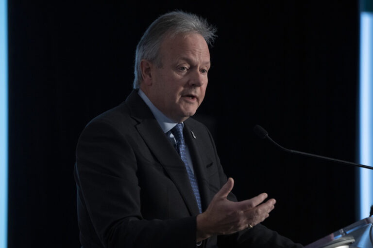 Canada |  Stephen Poloz worries about investment levels in the private sector