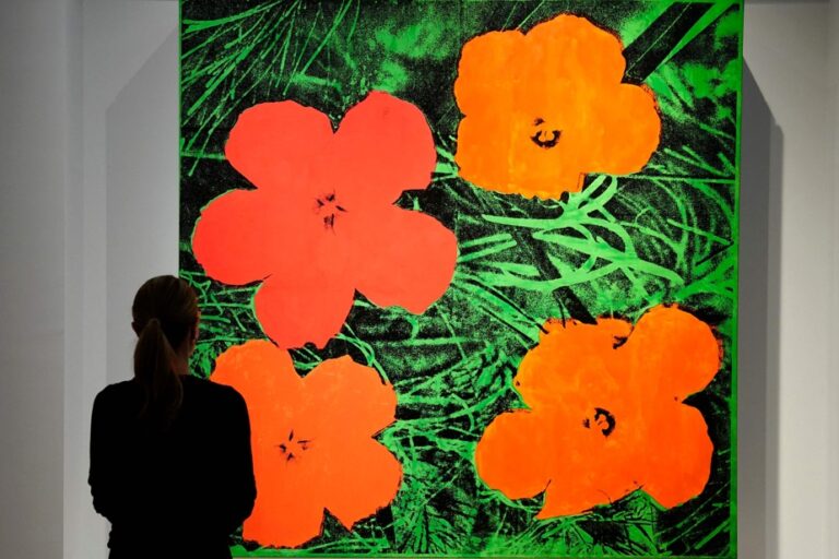 Christie’s House in New York |  Warhol, Van Gogh and Hockney dominate the auctions