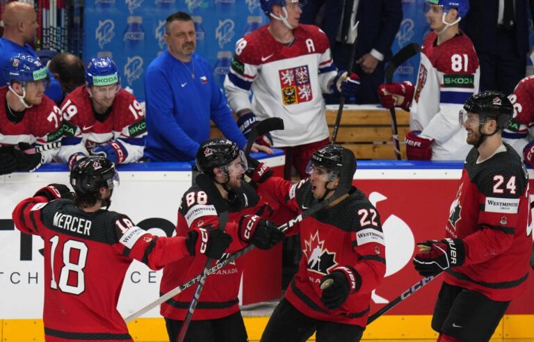 Cozens scores in overtime and Canada defeats Czechs 4-3 at World Hockey Championship