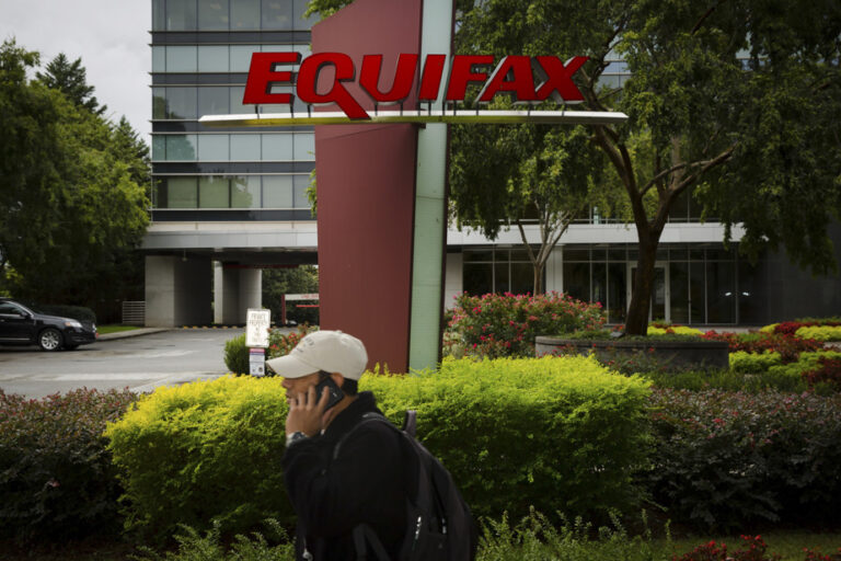 Credit rating |  Equifax explores use of payday loan data