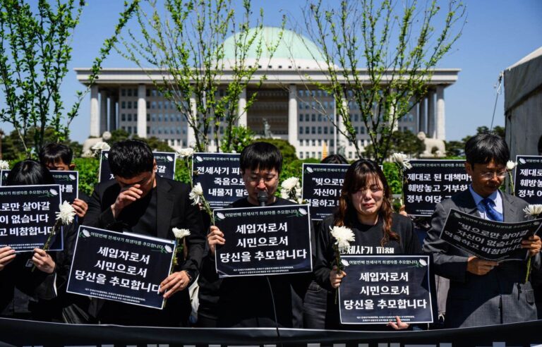 Debt, suicide and fraud: South Koreans in mortgage hell