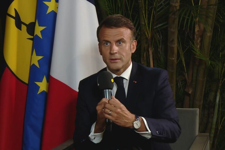 Emmanuel Macron in New Caledonia: “It’s not the Wild West, the Republic must provide security to everyone” (interview with NC la 1ère)