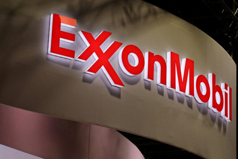 ExxonMobil against environmentalists, who will its shareholders follow?