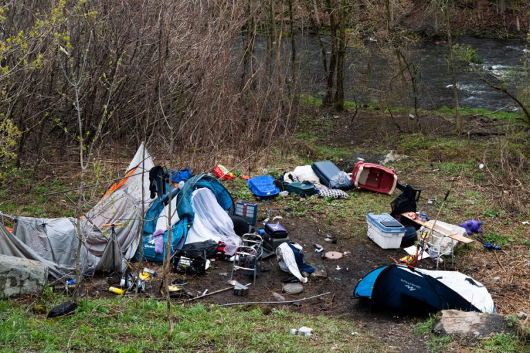 Homeless camps in Granby |  As soon as they settle in, as soon as they are driven out