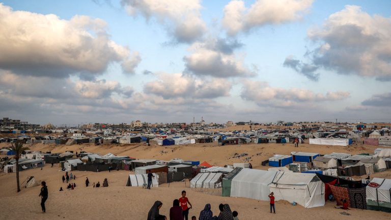 “It is not enough to put up tents!”, NGOs worry about the threat of an Israeli offensive in Rafah