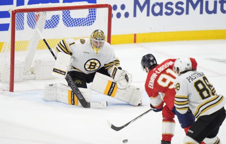 Jeremy Swayman stands tall against Panthers as Bruins win 5-1