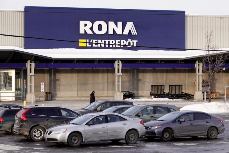 Lockout at RONA Anjou warehouse