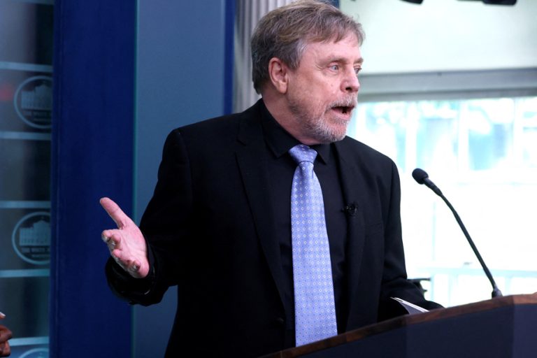 Luke Skywalker visiting the White House